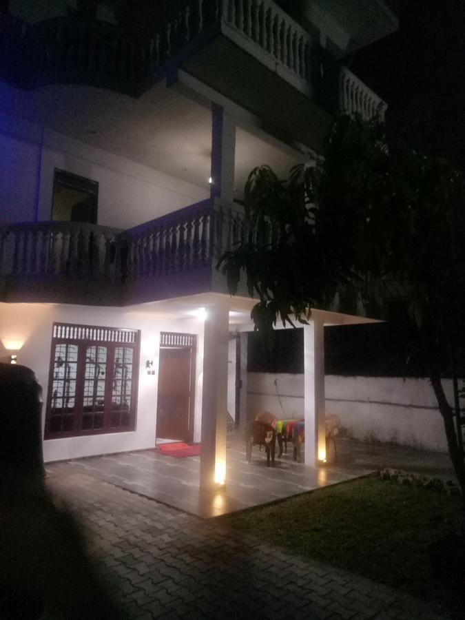 Hewage Resort Anuradhapura Eksteriør bilde